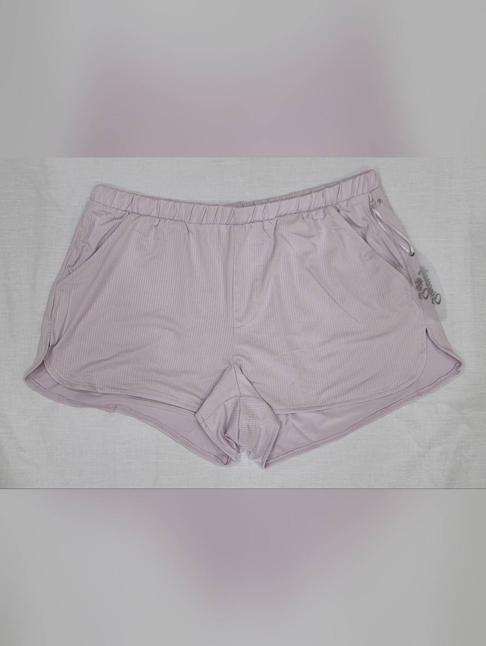 The Southern Shirt Company High-Waist Ribbed Shorts in Light Mauve
